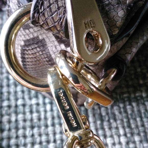 Henri Bendel Rare Snakeskin Convertible Handbag - Picture 3 of 13